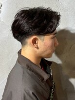 サイクル(CYCLE)&nbsp;MEN'S HAIR/サーフカール/刈り上げセンターパート/伊勢崎