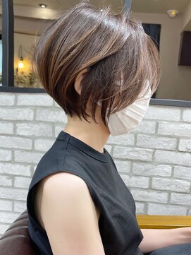 アヴァロン(AVALON) 絶壁解消・ひし形・くびれ・大人ショートボブ・30代40代【猪狩】