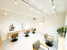 アグ ヘアー ボーテ 大在店(Agu hair beaute)