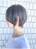 横顔美人☆くびれショート