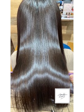 パドトロワ(Pas de trois) 髪質改善トリートメント【グラメント】極上の艶体験