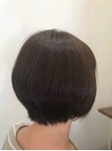 ショートボブ