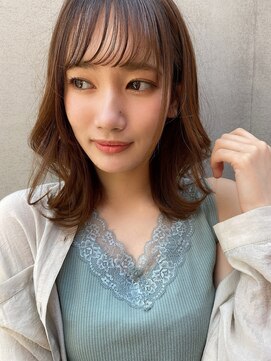 ロンドアリシア 金山(Lond Alexia) 【Lond  Alexia】柴田知亜希　くびれヘア　伸ばしかけ　縮毛矯正