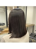 ツヤ髪×ミディアムボブ