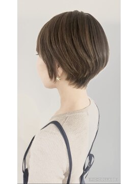 ゼンドットカラスマ(Zen.karasuma) マッシュショート