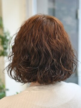 オルガ(orga) Ａラインのウェーブボブ