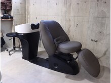 イルコーボ(il.covo)の雰囲気（フルフラットのシャンプー台で首も腰も痛くなりません）