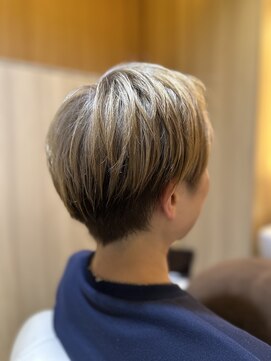 アール ド ボーテ(R de Beaute) ゴールドベージュで秋カラー♪【髪質改善/オイルケア/白髪染め】