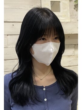 アバシュ A V A S H ブルーブラック/レイヤーカット/韓国ヘア