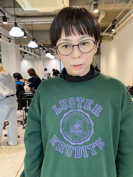 ダンボ(DUMBO) ぱっつんとショート