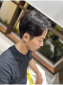 刈り上げセンターパート　ニュアンスパーマ