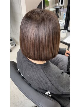 エン 久安(en.) 透明感グレージュ×柔らかいくびれミディ