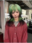 グリーンコントラストデザインウルフ