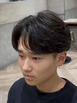 レイズ 名古屋(RAYS) ニュアンスフェザーパーマセンターパートショート h