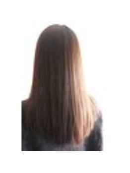 カーム(Calm)の写真/頭皮に優しい髪傷みにくい施術◎低刺激ハーブカラーで健やかな輝きを♪