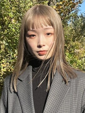 シー(si) ハイトーンベージュ