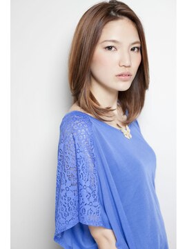 ガーデントウキョウ(GARDEN Tokyo) カラーで見せる大人ナチュラル　ツヤ×ストレートニュアンス