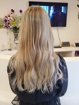 リミックス ヘアー(RE MIX HAIR) ブロンドカラー
