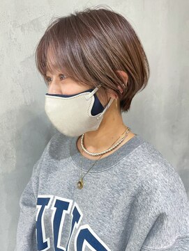 アイティーバイアルバム 藤沢店(IT by ALBUM) グレージュタイトショート_外ハネボブセクションカラー_ba379292