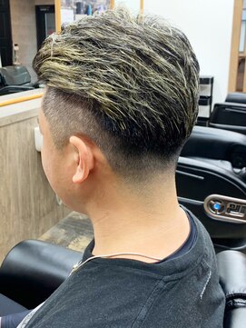 ヘアーコレクション グロース(HAIR COLLECTION Growth) 20代30代40代メンズフェードかき上げワイルドハイトーン