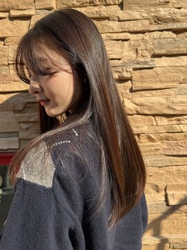 ピークアブー 表参道(PEEK-A-BOO) ロングレイヤー 斜めバンググレージュカラー髪質改善