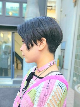 シャロン(SHARON) 【SHARON原宿】モードな刈り上げハンサムショート×美黒髪