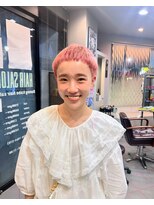 ダニーコウベ(Danny kobe) ピンクとオレンジのあいだ