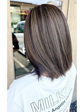 トリニティ(trinity) ハイライト・髪質改善・グレージュ【豊見城・糸満・南風原】