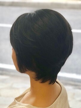 ヘアークリアー 春日部 大人女性の上品かつキュートなショートカット/30代40代50代60代