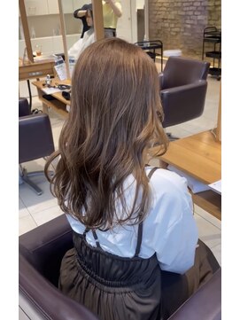 ビーハイブ 一番町店 アヴェダ(BEHIVE) ブリーチ無し柔らかcolor