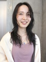 オーオ シカシカ(OOO YY)&nbsp;ゆるいけど動きのあるラフなニュアンスパーマ