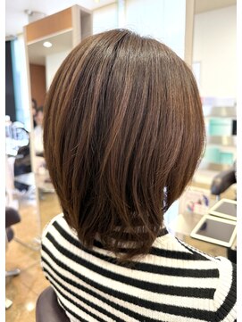 レッド(ReD) ミディアムレイヤー 髪質改善