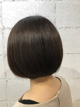アクロ(ACRO) ショートボブ