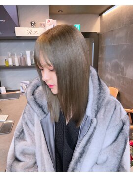 ユーザ(YUZA) アッシュベージュ