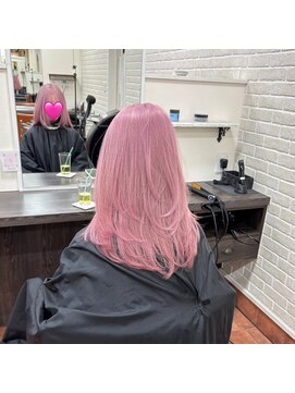 アボックス(abox) ソフトピンク/レイヤーカット/ピンクカラー/髪質改善/学割/u24