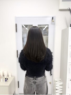 アチェロ(Acero.) 韓国風レイヤー×アッシュブラウンカラー