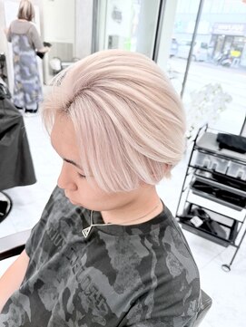 カミイロ(kamiiro) メンズブロンド/メンズハイトーン/ケアブリーチ/髪質改善/学割