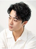 ビジネスメンズショートリクルート七三かき上げヘアツーブロック