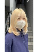 ナチュラルモードなミディアムボブ