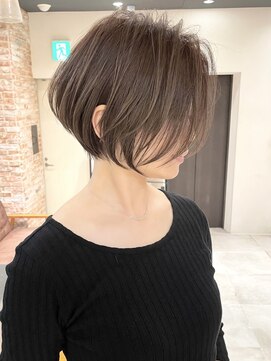バンプ ギンザ(BUMP GINZA) 《30代40代》白髪ぼかしハイライト×前下がりボブ【イケダ】