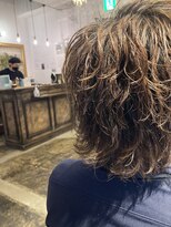 アドール(ADOR)&nbsp;スパイラルパーマ　メンズ　マッシュ