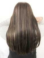 レーベル(LABEL)&nbsp;コントラストハイライトモノグレージュ