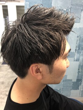 ノイ(Noy) スパイキーショート