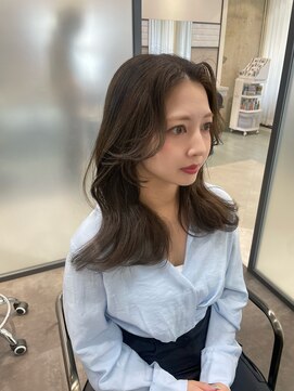 リリー(Lilley) (lilley内堀)韓国ヘア×グレージュ