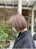 ミニボブ ミルクティーカラー ケアブリーチ