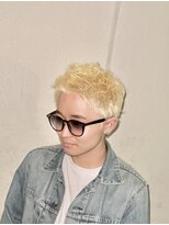 ノイセル 西本町(Noisyle)&nbsp;抜きっぱなしホワイトブロンドメンズ短髪スパイキーショート