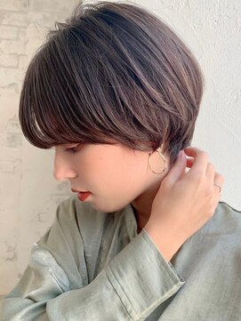 ノイカーム(noi Calm) 顔周りレイヤーカットグレージュカラーくびれボブショートカット