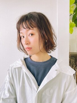 アオ(AO) 大人可愛い切りっぱなしボブ AO