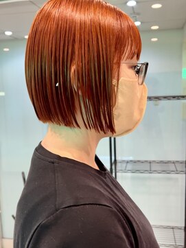 シュガー バイ エクラート 立川南口店(SUGAR by ECLART) 【立川】ぱつっとボブ【ブリーチ】