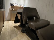 ビューティーリゾート アカヒゲ(Beauty Resort AKAHIGE)の雰囲気（みなさま、リラックスしてヘッドスパをお楽しみください。）